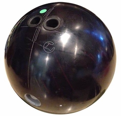 Bola de boliche en color negro claro
