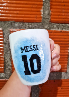 Taza Bombe Messi campeon - comprar online