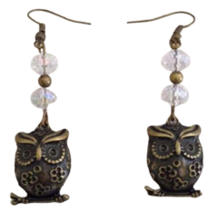 Aretes Buhos