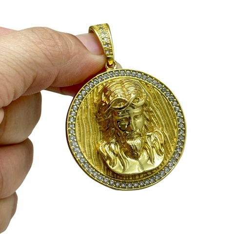 Pingente Medalha Face de Jesus Cristo 4D Cravejado (M) Banhado A Ouro 18k
