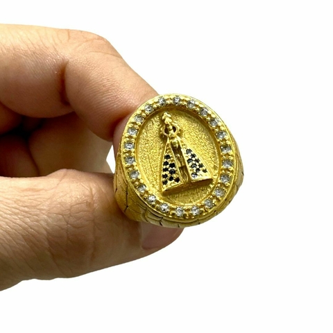 Anel Oval Nossa Senhora Cravejado Banhado A Ouro 18k