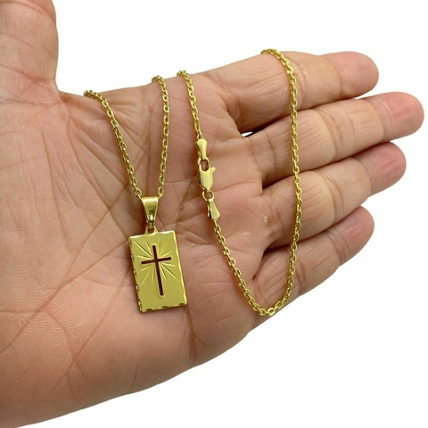 Corrente 2mm Cadeado Premium + Pingente Placa Cruz Banhado Ouro 18k