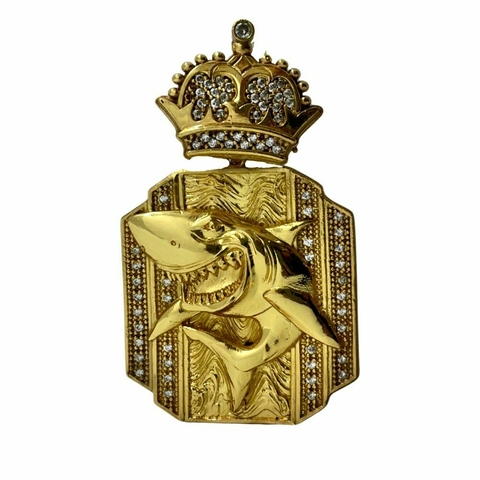Pingente Tubarão Placa Brilhantes Banhado A Ouro 18k Lançamento