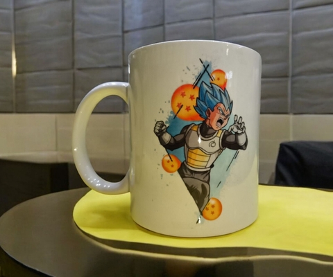 CANECA DRAGON BALL VEGETA PORCELANA 200ml