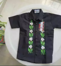 Guayabera Ique extra chica