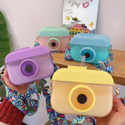 Garrafa de Água Câmera com Alça e Adesivos 3D