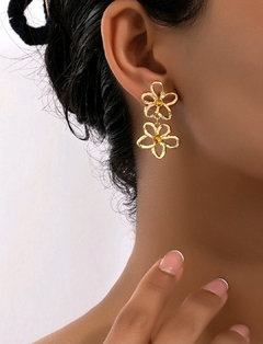 AROS FLORES CHAPADO EN ORO 18KL - comprar online