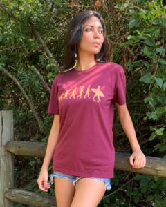 Camiseta Evolução Bordô - comprar online