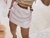 shorts saia com cinto branco - Deh Store oficial