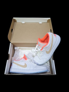 Wmns Air Jordan 1 Low SE 'White Sesame' - comprar en línea