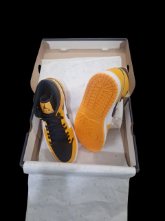 JORDAN 1 MID TAXI en internet