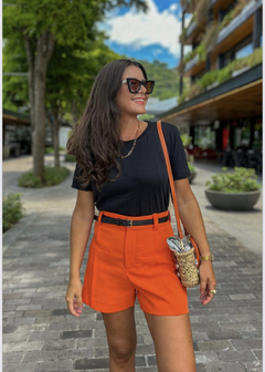 Short Vaneza na internet