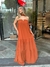 Imagem do vestido tomara que caia longo em crepe caramelo