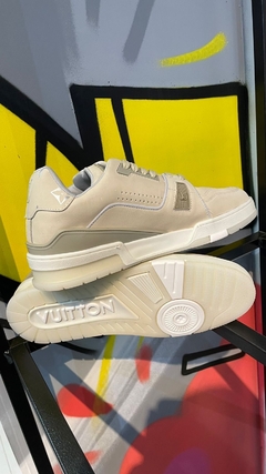 Tenis Louis Vuitton na internet