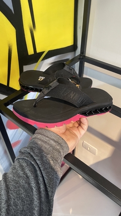 Chinelo Kenner - comprar online