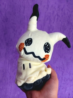 Pelúcia Mimikyu - comprar online