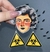 Brincos Toxic