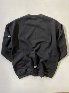 Buzo liso negro “basic” - comprar online