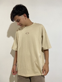 Remera Midway overrall en internet
