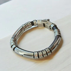 PULSERA CAUCHO FORRADA CON BANDAS DE ACERO QUIRÚRGICO en internet