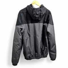 CAMPERA ROMPEVIENTO COMBINADA - GRIS/NEGRO CON CAPUCHA - comprar online