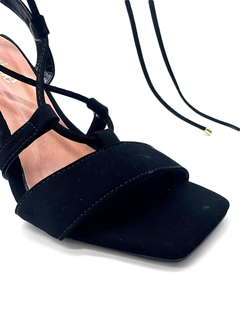 Sandalia Strips Block Heel - comprar online