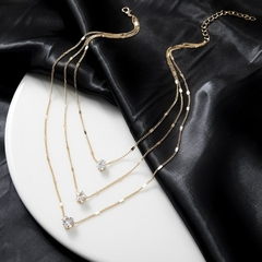 Colar simples com pingente multicamadas feminino em forma de estrela e coração, joias douradas, 3 peças - La Femme Chic