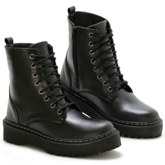Bota Feminina Plataforma Coturno.