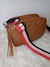 Bandolera marrón esencial