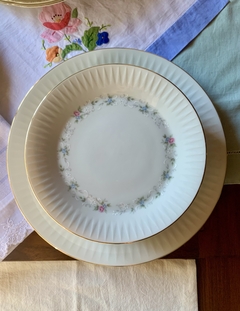 Plato masitero y 6 platos de pan porcelana Tsuji en internet
