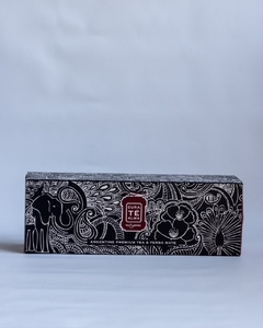 Caja estuche té en hebras Latas Premium en internet