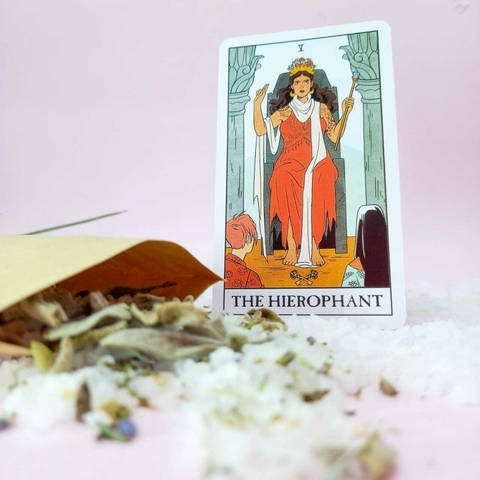 Banho de Ervas - Espiritualidade do Hierofante