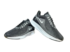NIKE AIR ZOOM VOMERO 15