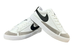 NIKE BLAZER LOW