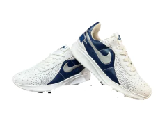 NIKE ZOOM