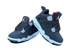 JORDAN RETRO 4 en internet