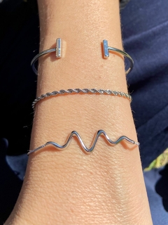 Pulseira onda na internet