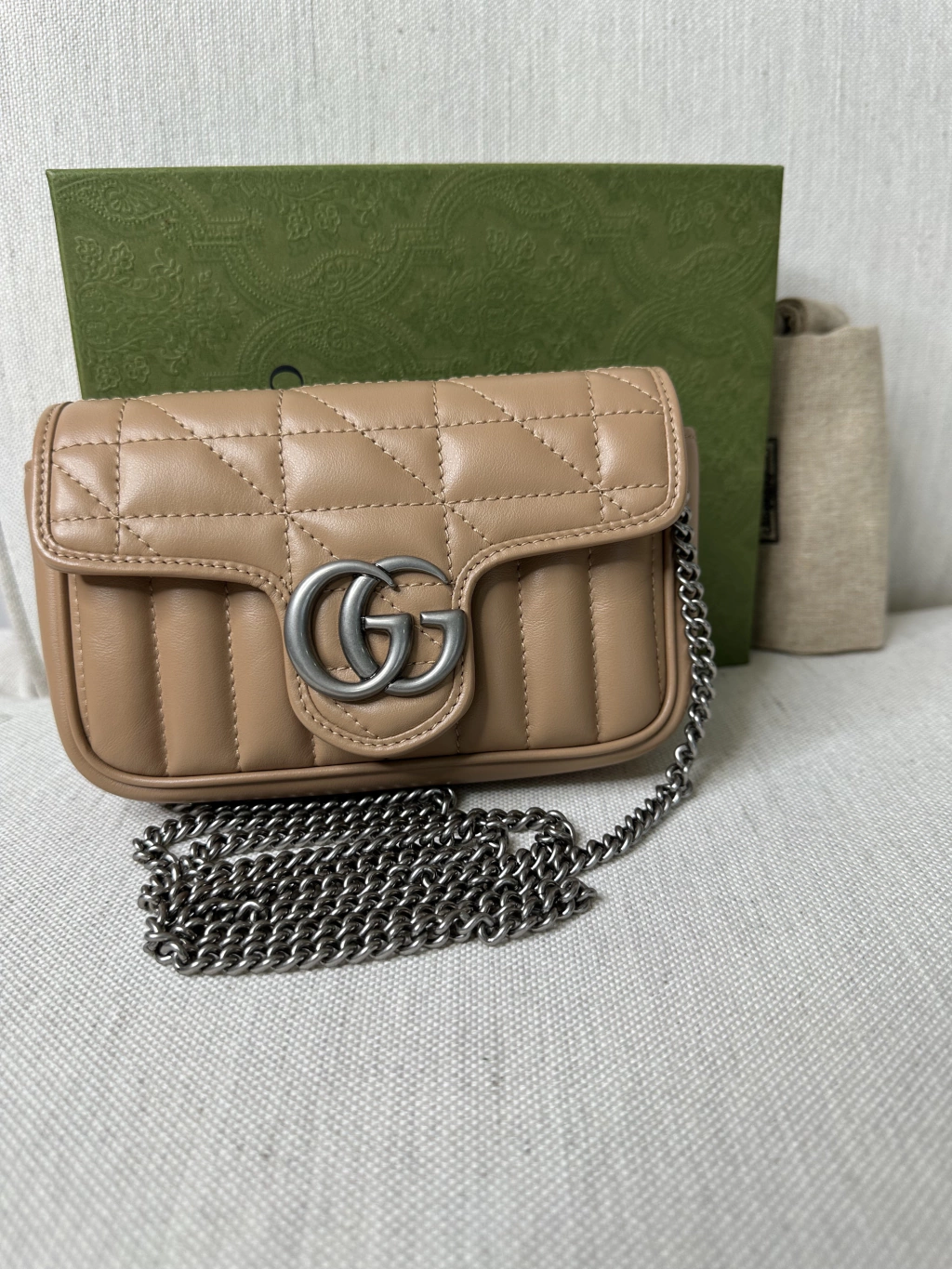 Bolsa Gucci Marmot Super Mini