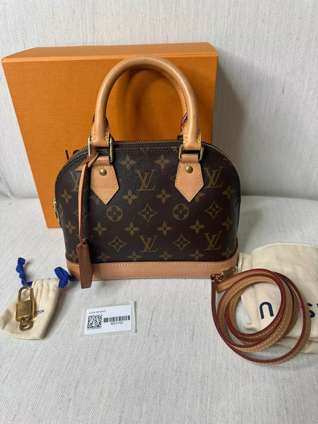 Louis Vuitton Alma BB