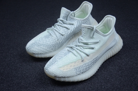 YEEZY Boost 350 V2 CLOUD WHITE Branco Gelo