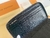 Carteira Zippy Logo LV Black