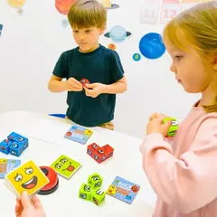 Juego de expresiones en internet