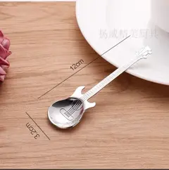 Cuchara Metálica con Forma de Guitarra – Original y Elegante - tienda online