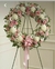 Arco de Flores Rosas e Brancas