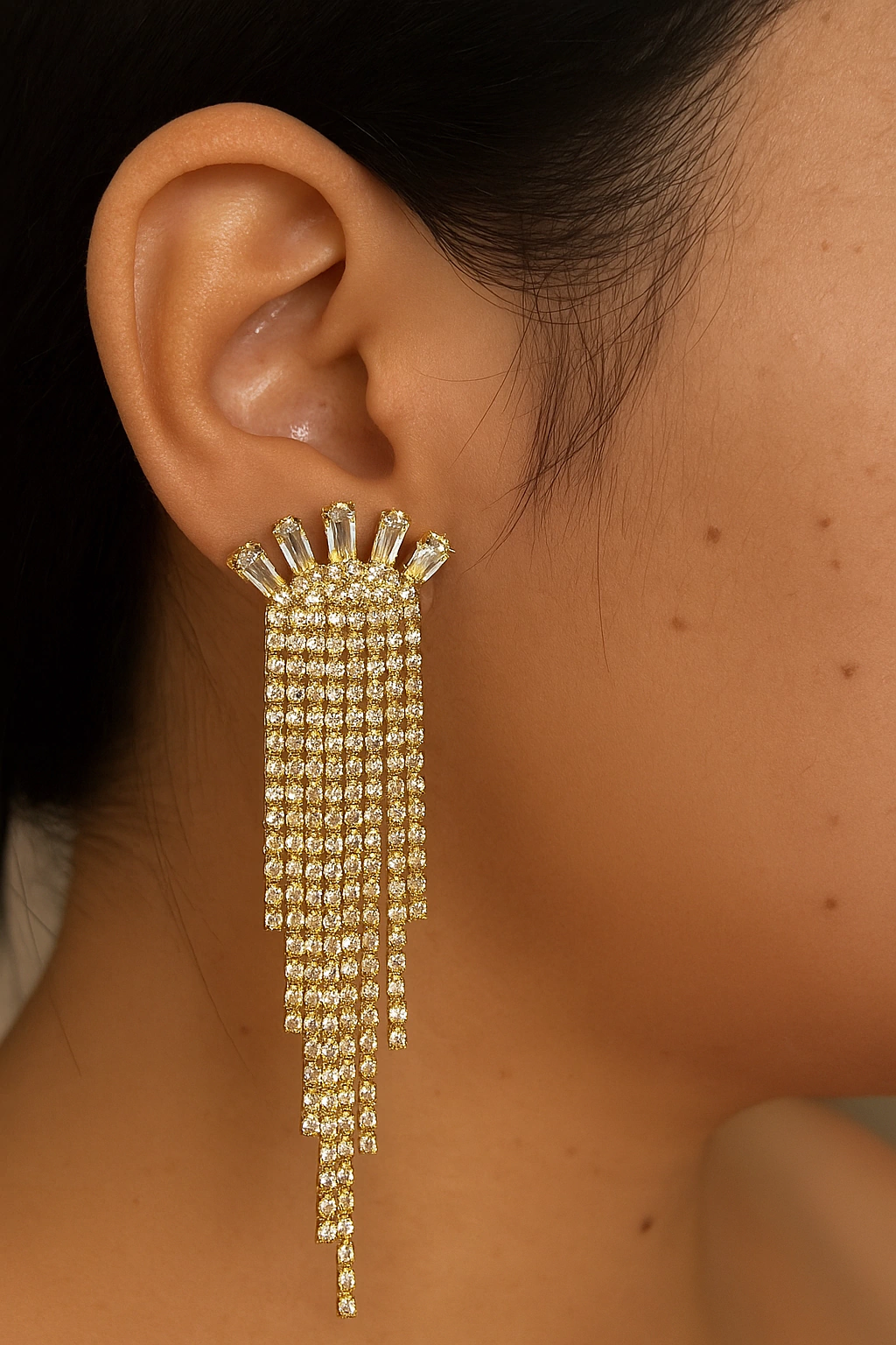 Brinco Strass Festa Franjas Dourado