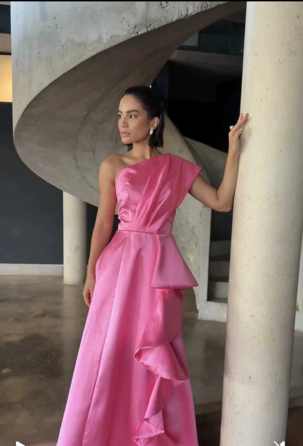 Vestido Festa Um Ombro Michelle Pink