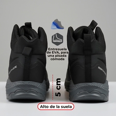 Imagen de Botas Montagne Trekking Lander Hombre Negro