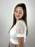 Blusa com mangas de renda - comprar online