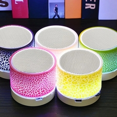 caixinha de som Portátil de LED Sem Fio via Bluetooth