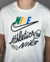 Camiseta NK Club Crew Off - Eruption Company